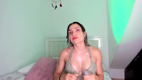 ashley_blair online show from 04/04/26, 10:18