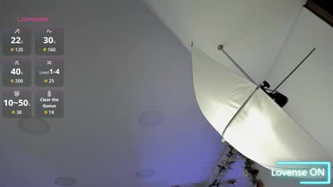 Snapshot of ashley_blake_ chatting on 11/05/25, 03:28 Ashley online show from 11/05/25, 03:28