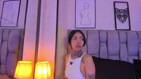 Snapshot of ashley_blum_ chatting on 05/10/26, 11:26 ashley_blum_ online show from 05/10/26, 11:26