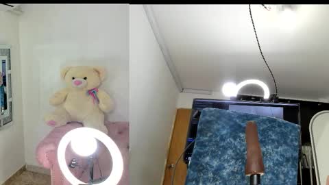 Snapshot of ashley_jonnes_ chatting on 02/10/26, 04:16 ASHLEY online show from 02/10/26, 04:16