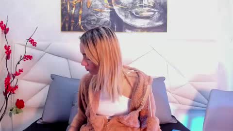 Snapshot of ashley_miller26 chatting on 03/10/25, 11:32 ashley_miller26 online show from 03/10/25, 11:32