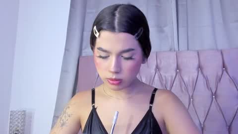 Snapshot of ashley_piinkk chatting on 03/02/25, 05:23 Ashley online show from 03/02/25, 05:23