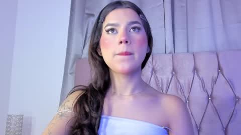 Snapshot of ashley_piinkk chatting on 03/07/25, 09:51 Ashley online show from 03/07/25, 09:51