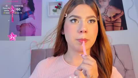 Snapshot of ashley_piinkk chatting on 09/22/25, 03:03 Ashley online show from 09/22/25, 03:03