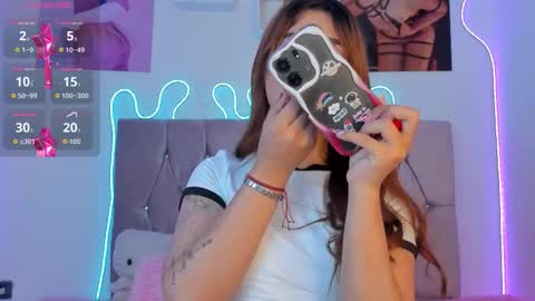 Snapshot of ashley_piinkk chatting on 11/03/25, 11:44 Ashley online show from 11/03/25, 11:44