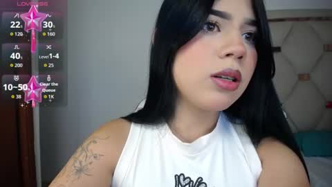Snapshot of ashley_piinkk chatting on 06/16/26, 04:04 Ashley online show from 06/16/26, 04:04