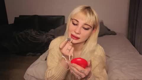 Snapshot of ashley_urban chatting on 02/11/26, 04:28 Ashley online show from 02/11/26, 04:28