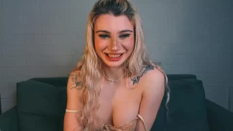 Ashley online show from 04/25/26, 11:57