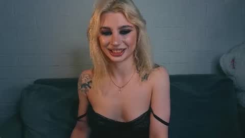 Ashley online show from 06/19/26, 03:11