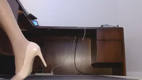 Ashley Ann online show from 12/22/25, 04:59