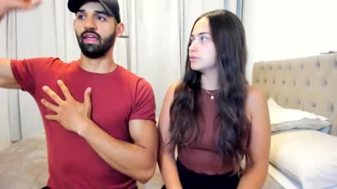 Snapshot of ashleyandzamir chatting on 10/17/25, 11:18 Ashley Zamir online show from 10/17/25, 11:18