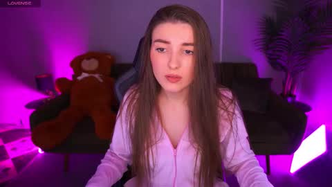 ashleybaee online show from 12/16/25, 02:11