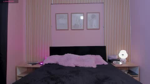 ashleycooper_2 online show from 11/14/25, 05:44