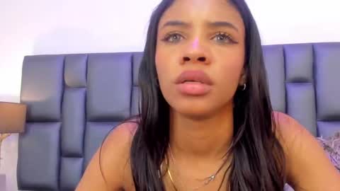 Snapshot of ashleyhiil2 chatting on 03/09/25, 09:57 AshleyHill online show from 03/09/25, 09:57