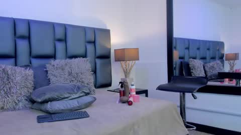 Snapshot of ashleyhiil2 chatting on 03/11/25, 09:34 AshleyHill online show from 03/11/25, 09:34