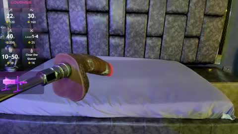 ASHLEY  My schedule 600 - 1400 GMT -5 online show from 04/15/26, 05:03