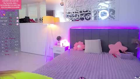 Snapshot of ashleyjonse chatting on 11/27/25, 06:15 AshleyJonse online show from 11/27/25, 06:15