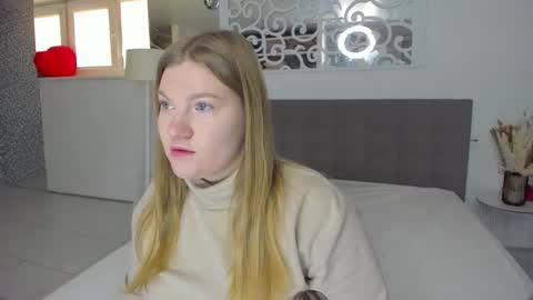 Snapshot of ashleyjonse chatting on 01/12/26, 06:29 AshleyJonse online show from 01/12/26, 06:29