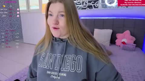 Snapshot of ashleyjonse chatting on 01/15/26, 06:29 AshleyJonse online show from 01/15/26, 06:29