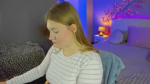 Snapshot of ashleyjonse chatting on 07/01/26, 04:36 AshleyJonse online show from 07/01/26, 04:36