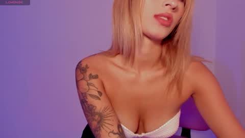 dahiana online show from 11/08/25, 03:23