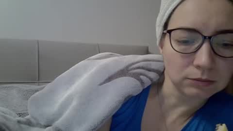 Ashley online show from 12/15/25, 06:06