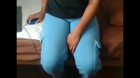 ashleyt255 online show from 10/06/25, 08:01