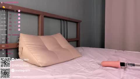 Snapshot of ashleytoxic chatting on 10/07/25, 07:38 Ashley online show from 10/07/25, 07:38