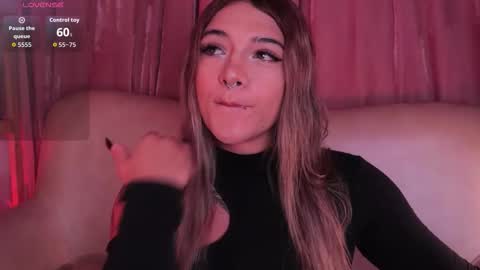 Ashley Lauren online show from 01/16/26, 04:16