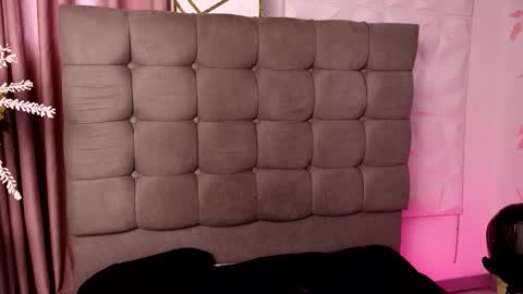 Ashley Lauren online show from 03/16/26, 07:51