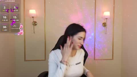 Hi Im Ashley Dont forget to follow me  to have me close to you online show from 04/28/26, 07:41