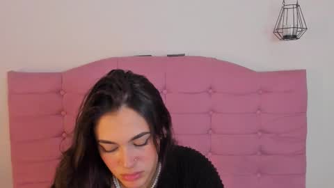 Snapshot of ashleyy_ls chatting on 10/03/25, 02:52 kylie online show from 10/03/25, 02:52
