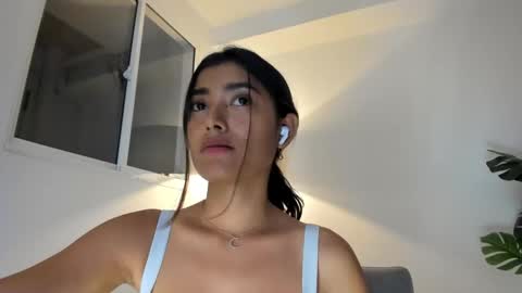 ashllovee online show from 01/16/25, 03:56