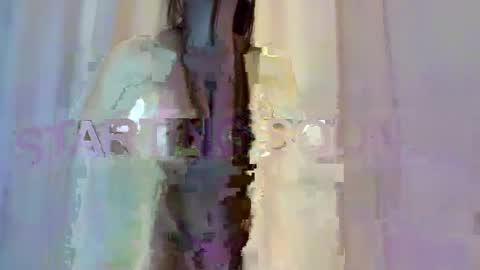 ashllovee online show from 04/17/26, 01:19