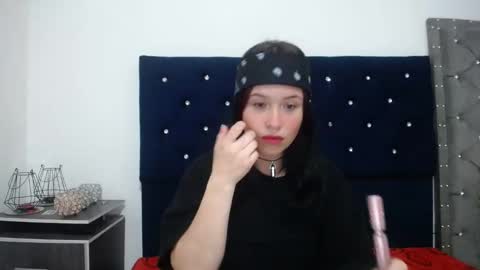 Snapshot of ashly_93 chatting on 02/25/25, 06:31 engel online show from 02/25/25, 06:31