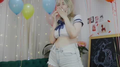 ashly_cherry online show from 04/16/26, 11:11