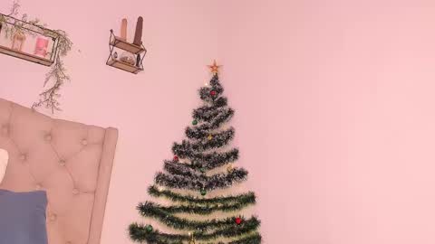 Ashly  online show from 12/19/24, 09:49