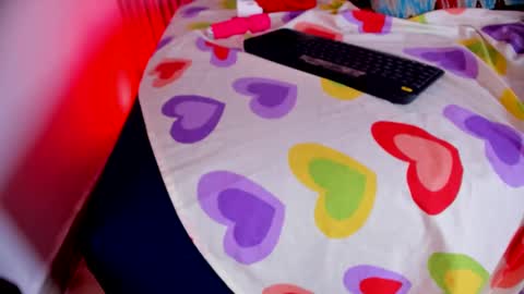 ashlybenison online show from 12/17/24, 08:23