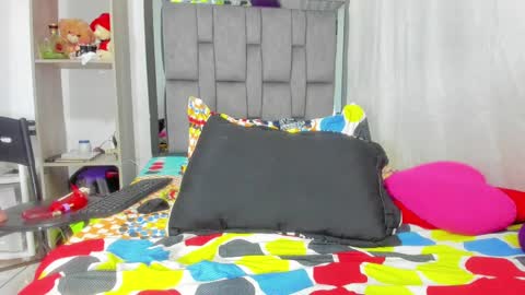 Ashley online show from 02/27/25, 07:34