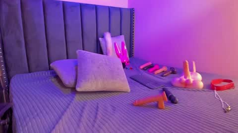 ashlye_miller_ online show from 01/08/25, 06:41