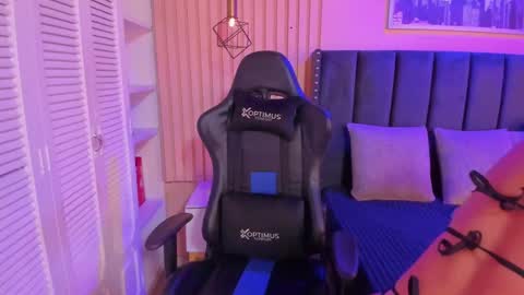 ashlye_miller_ online show from 01/10/25, 03:39