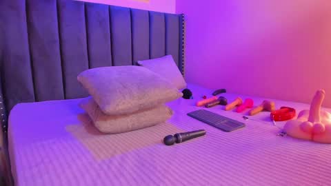 ashlye_miller_ online show from 01/24/25, 07:08