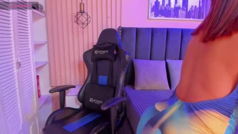 ashlye_miller_ online show from 02/23/25, 03:45