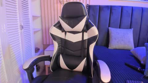 ashlye_miller_ online show from 02/25/26, 04:33