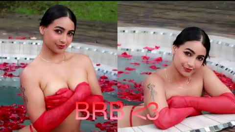 Snapshot of ashlyrouxx chatting on 05/16/26, 12:29 Ashly Rouxx online show from 05/16/26, 12:29