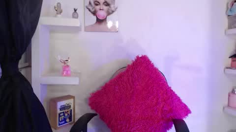 Snapshot of ashlyvesneva chatting on 01/25/25, 12:59 Ashly online show from 01/25/25, 12:59