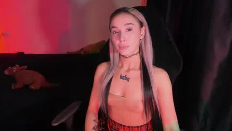 Mila online show from 03/08/26, 02:37