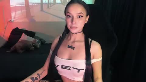 Mila online show from 06/28/26, 06:52
