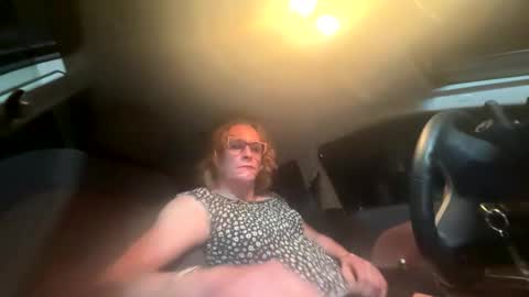 ashmomo online show from 09/12/25, 09:53