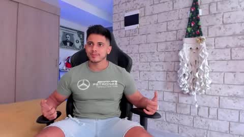 my name real is camilo online show from 12/14/25, 03:17